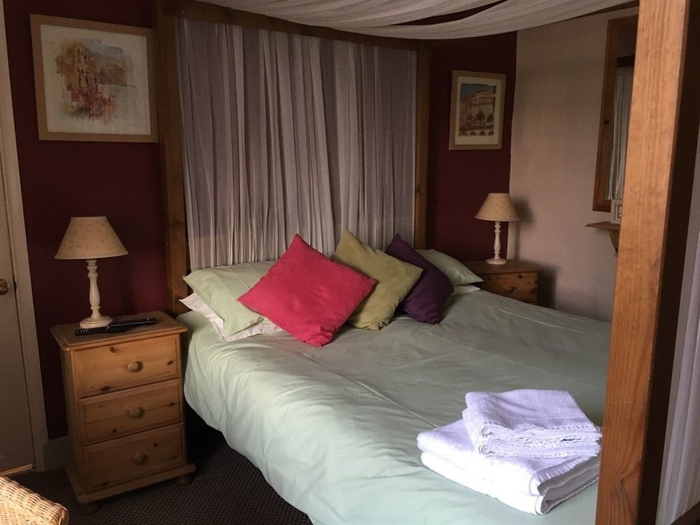 Chestnut Bed And Breakfast Bourton-on-the-Water Exterior foto